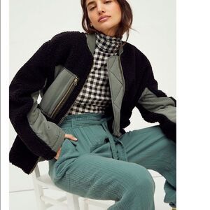 NWT Free People/We The Free Rivington Sherpa Jacket BLACK/GREEN